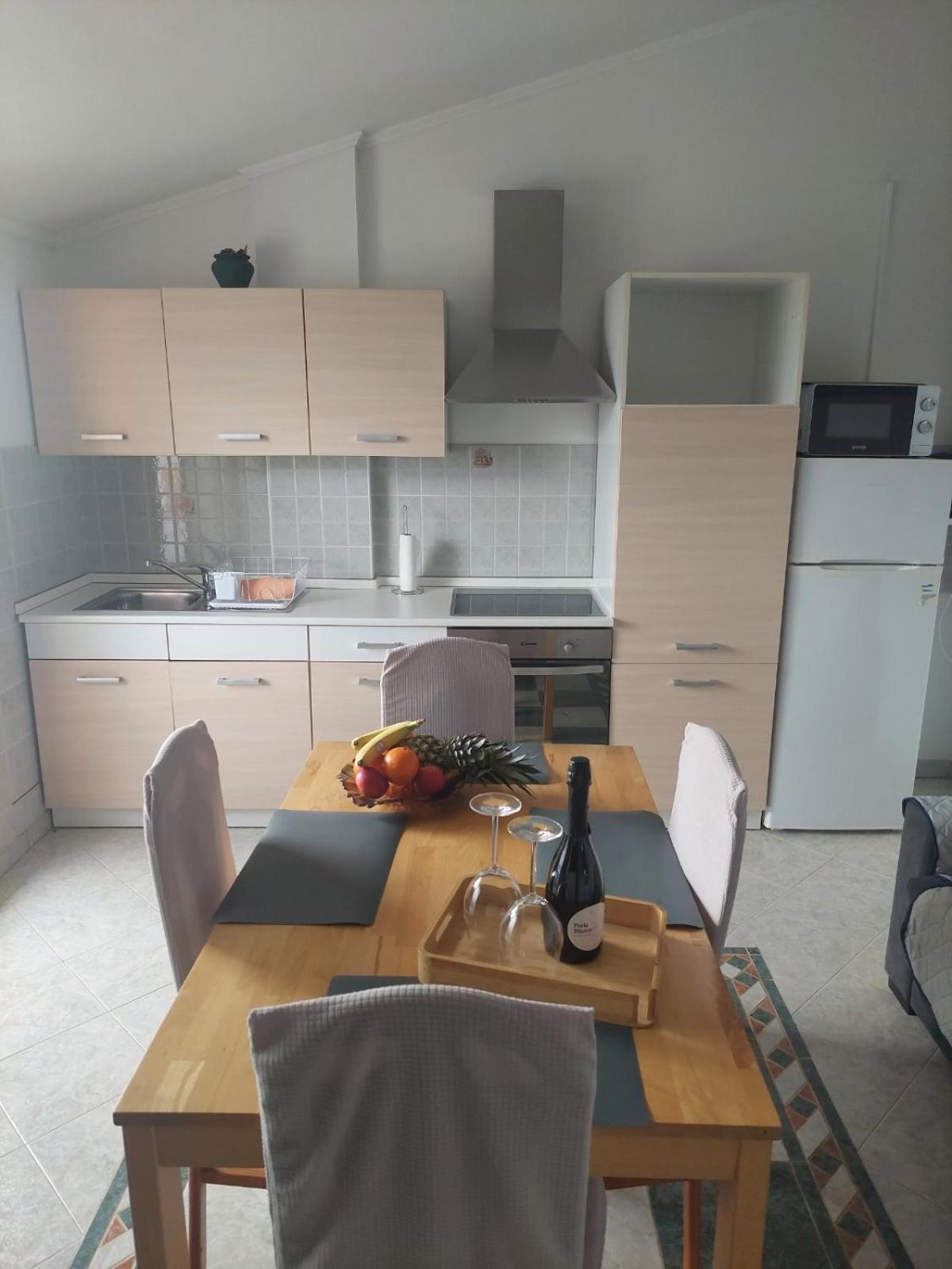Apartman Andela Labinci المظهر الخارجي الصورة